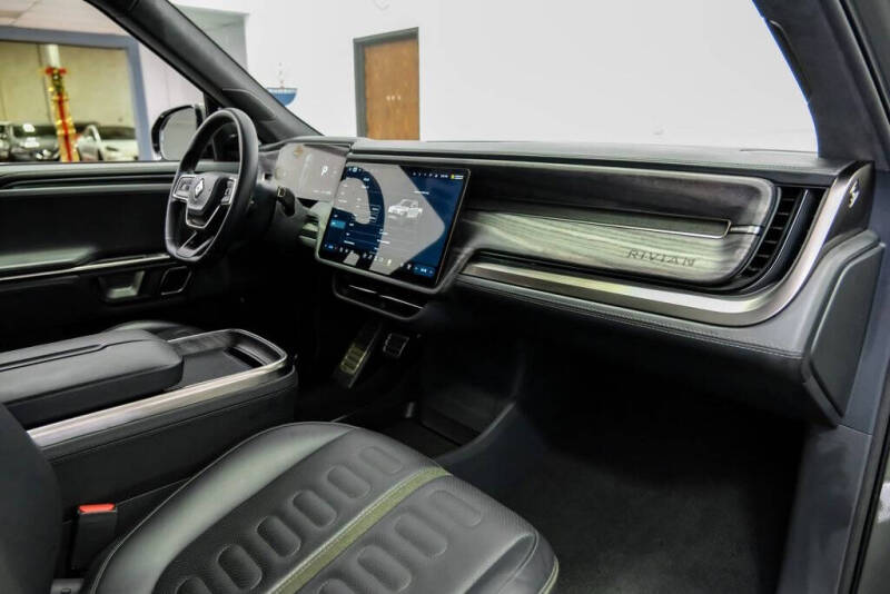 2022 Rivian R1T Launch Edition