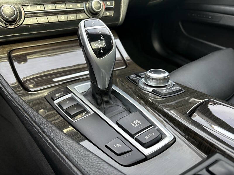 2011 BMW 5 Series 550i