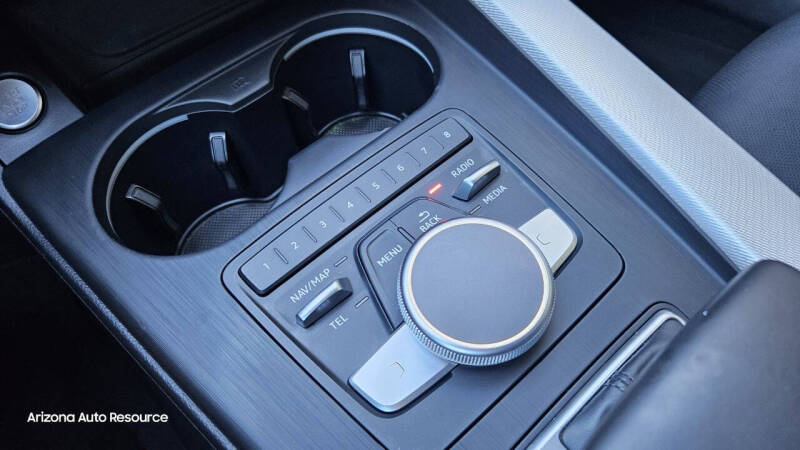 2017 Audi A4 2.0T quattro Prestige