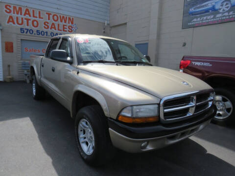 2003 Dodge Dakota for sale at Small Town Auto Sales in Hazleton PA