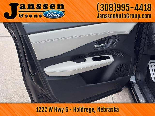 2024 Nissan Ariya Evolve+ e-4ORCE