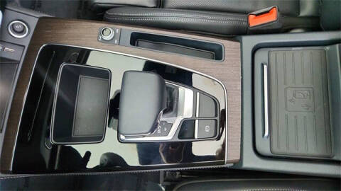 2024 Audi Q5 e quattro S line Prestg 55 TFSI