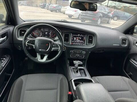 2017 Dodge Charger SXT