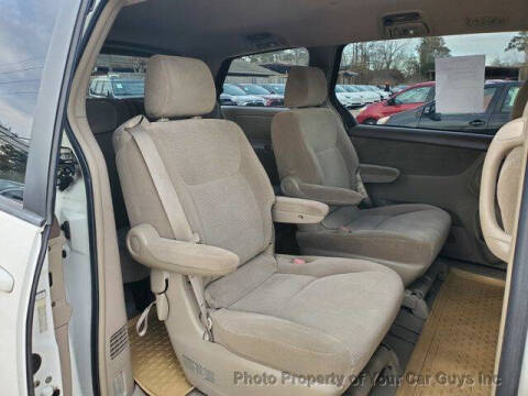 2004 Toyota Sienna