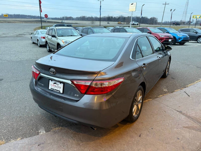 2017 Toyota Camry SE