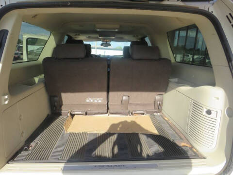 2011 Cadillac Escalade ESV Platinum Edition