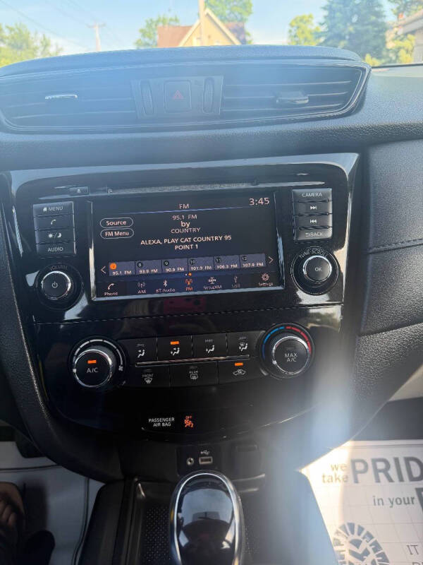 2018 Nissan Rogue S