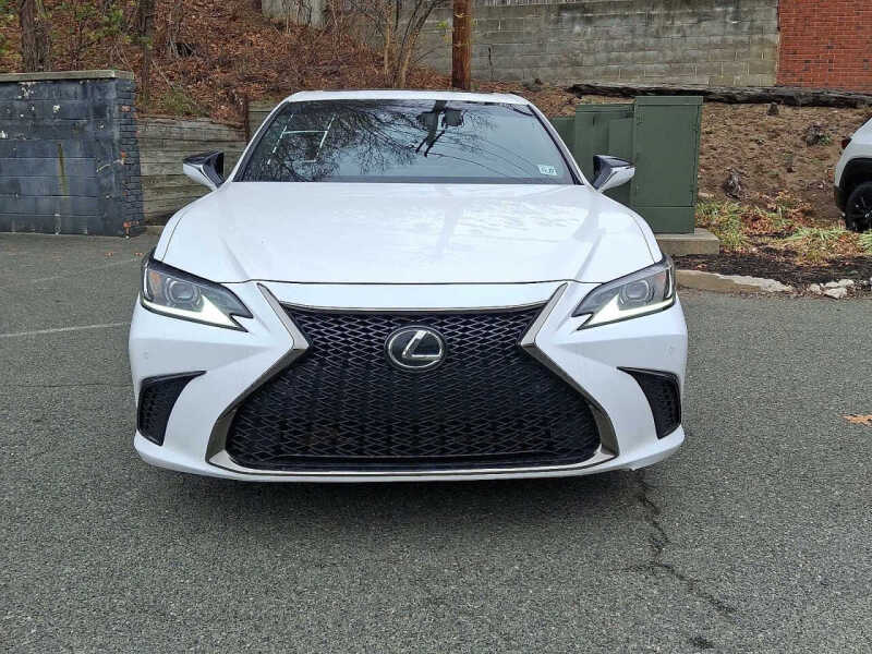 2022 Lexus ES 350 F SPORT