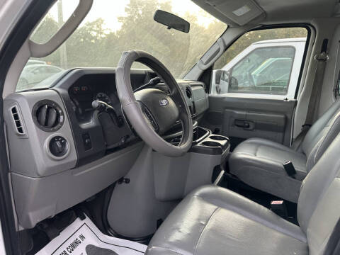 2012 Ford E-Series E-150 XL