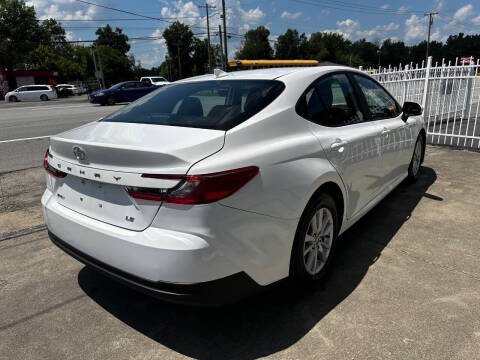 2025 Toyota Camry LE
