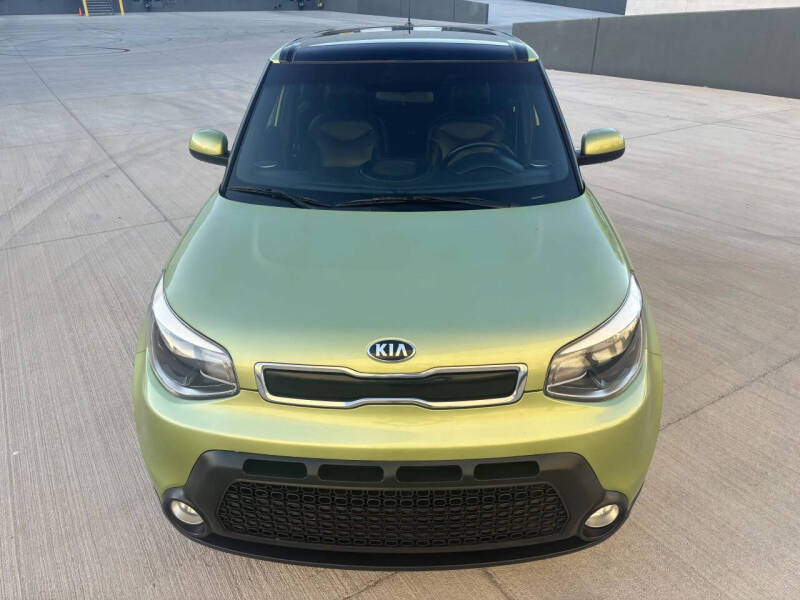 2015 Kia Soul +