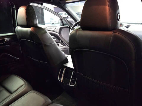 2014 Porsche Cayenne