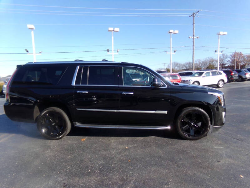 2019 Cadillac Escalade ESV Luxury