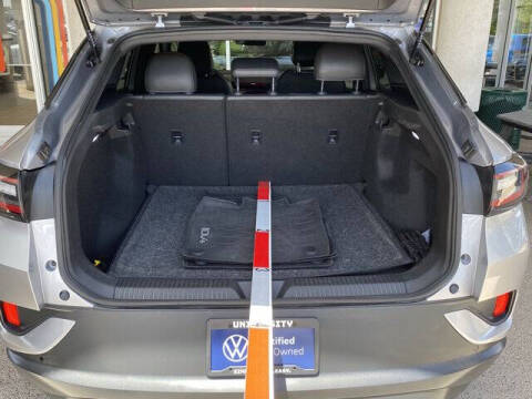 2023 Volkswagen ID.4 Pro