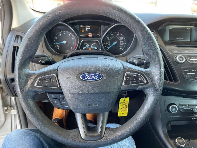 2017 Ford Focus SE