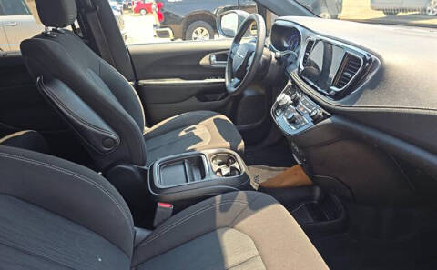 2022 Chrysler Pacifica Touring