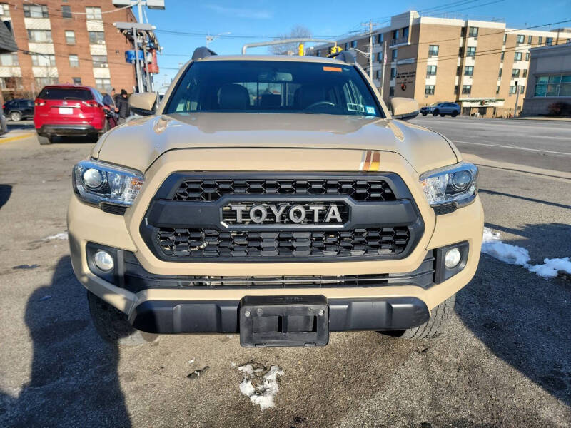 2017 Toyota Tacoma for sale at OFIER AUTO SALES in Freeport NY