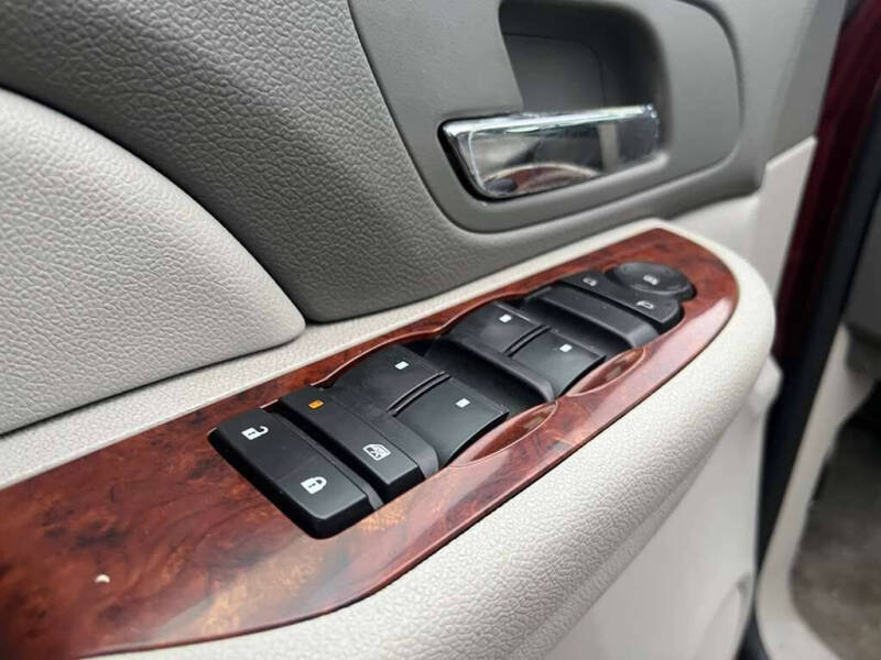 2009 Chevrolet Suburban LT