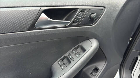 2015 Volkswagen Jetta