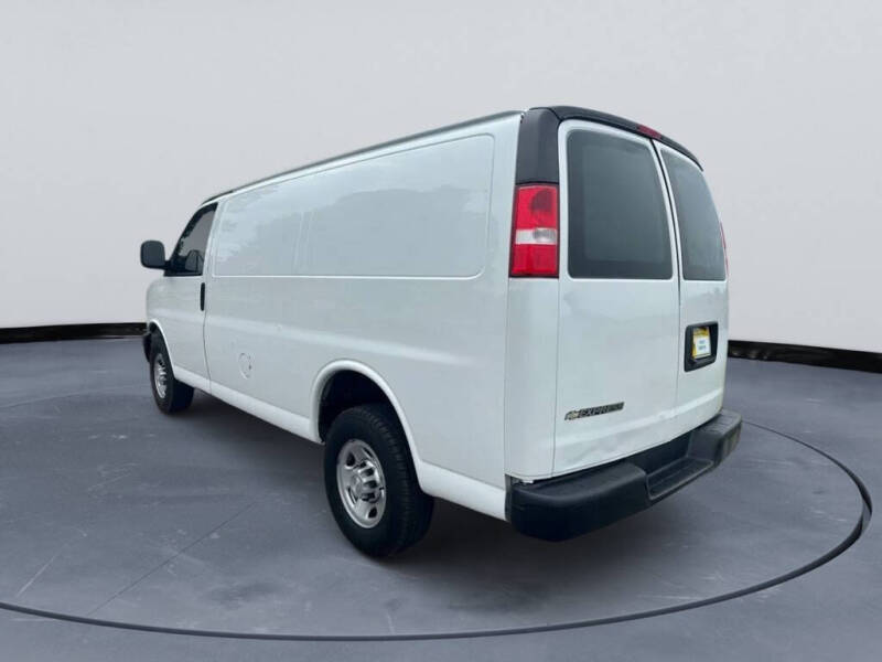 2019 Chevrolet Express 2500
