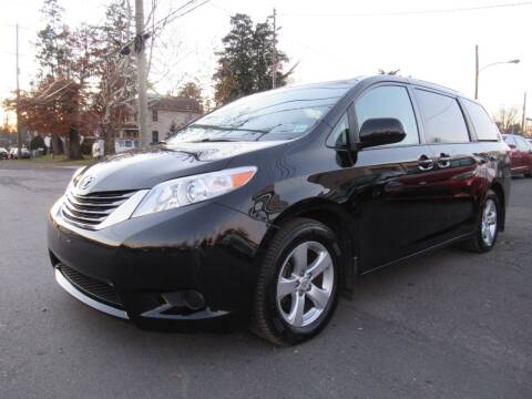 2017 Toyota Sienna for sale at PRESTIGE IMPORT AUTO SALES in Morrisville PA