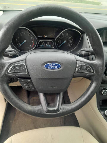 2016 Ford Focus SE