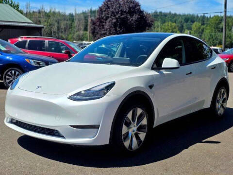 2023 Tesla Model Y Long Range
