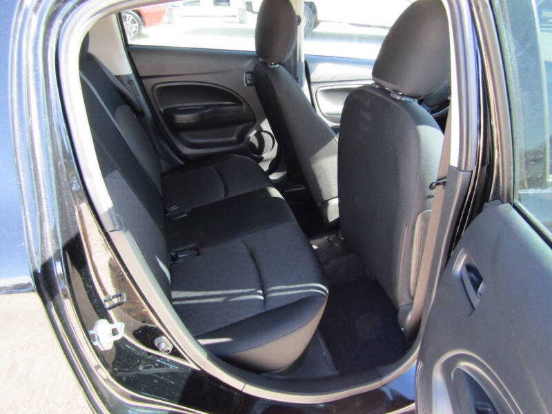 2024 Mitsubishi Mirage ES