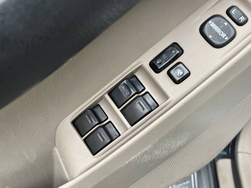 2003 Toyota 4Runner SR5