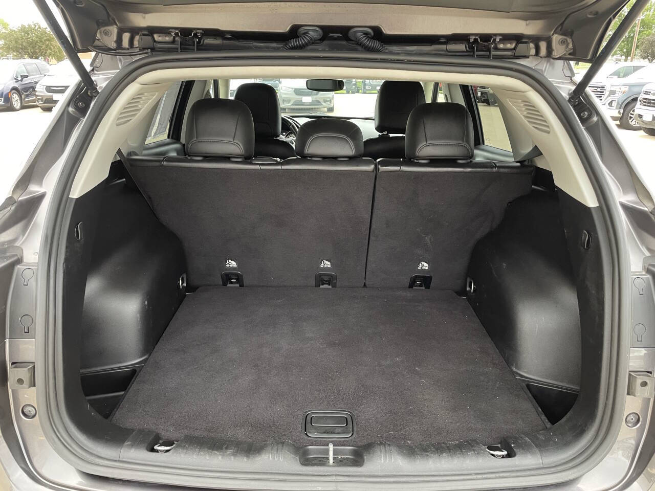 2020 Jeep Compass Limited photo 13
