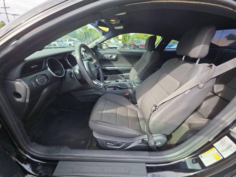 2015 Ford Mustang V6