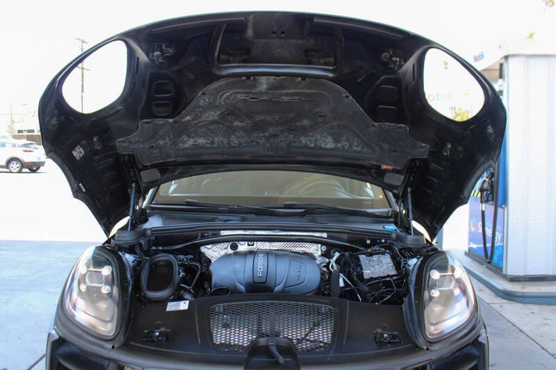 2019 Porsche Macan