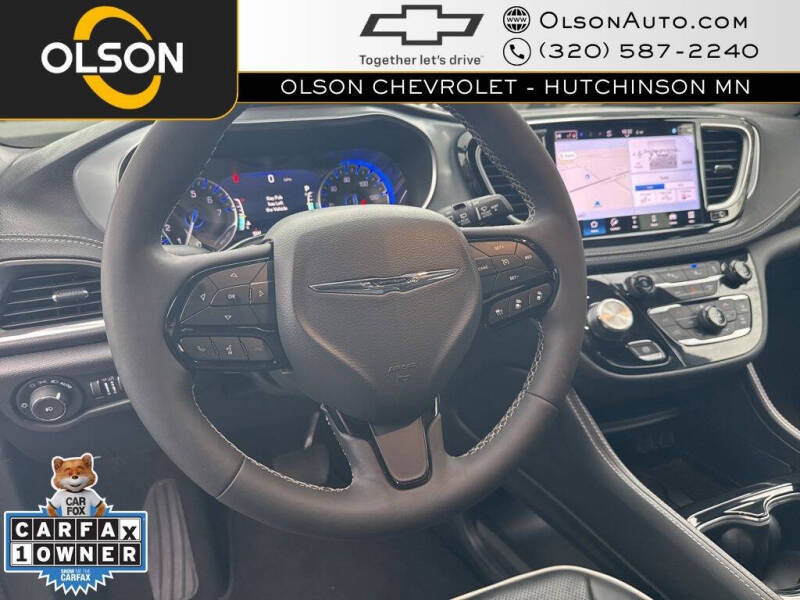 2025 Chrysler Pacifica Limited