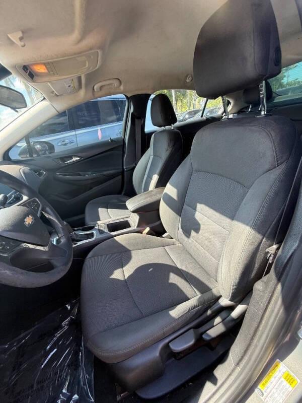 2017 Chevrolet Cruze LT Auto