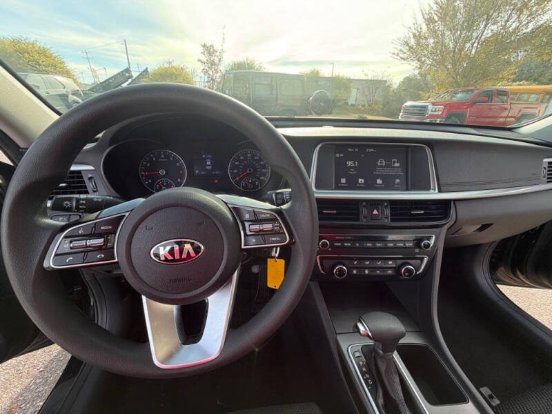 2019 Kia Optima LX