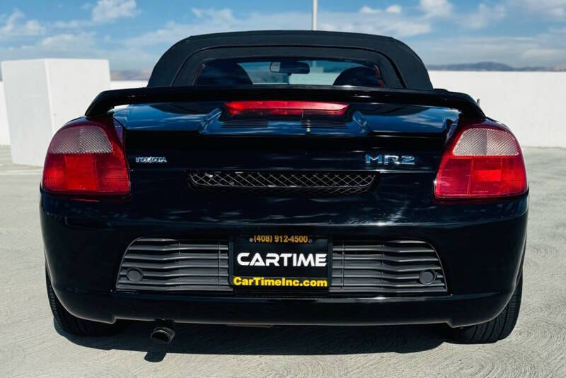 2002 Toyota MR2 Spyder