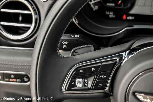 2024 Bentley Bentayga Hybrid