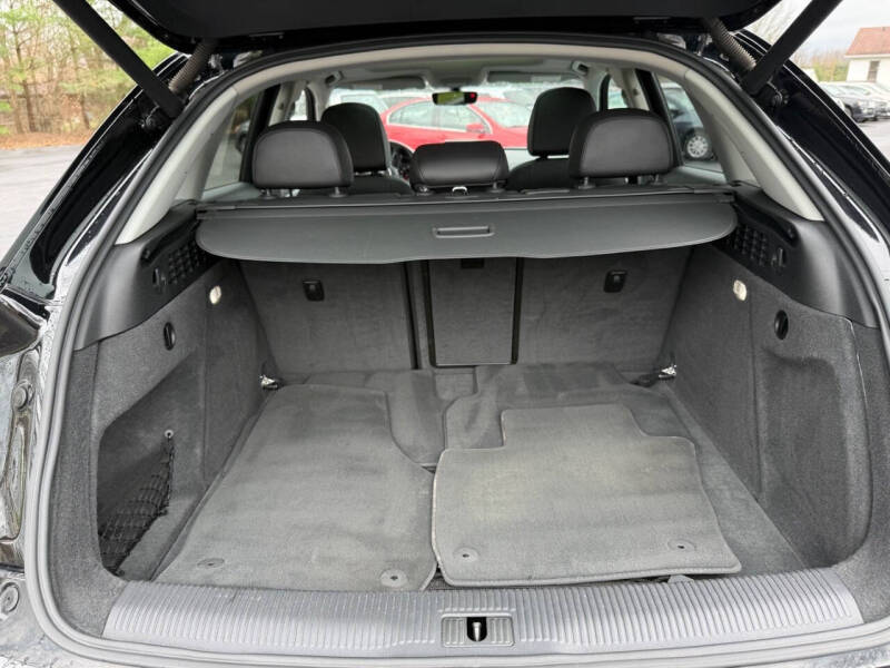 2017 Audi Q3 2.0T Premium Plus