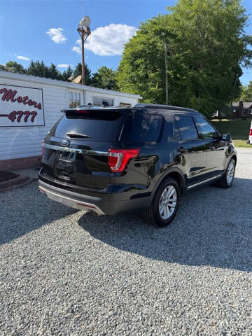 2017 Ford Explorer XLT