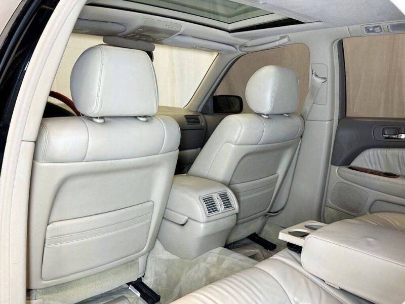 1999 Lexus LS 400