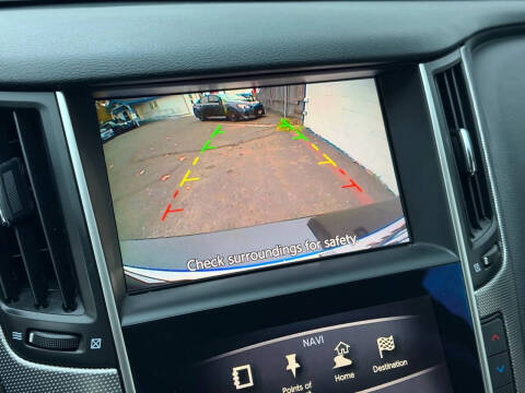 2015 Infiniti Q50 Premium