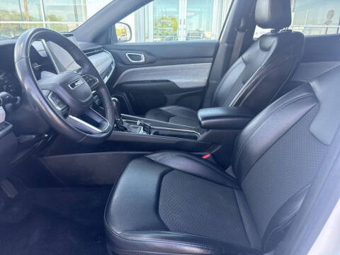 2023 Jeep Compass Latitude