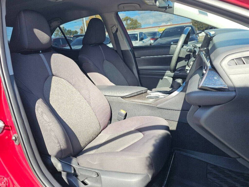 2021 Toyota Camry LE