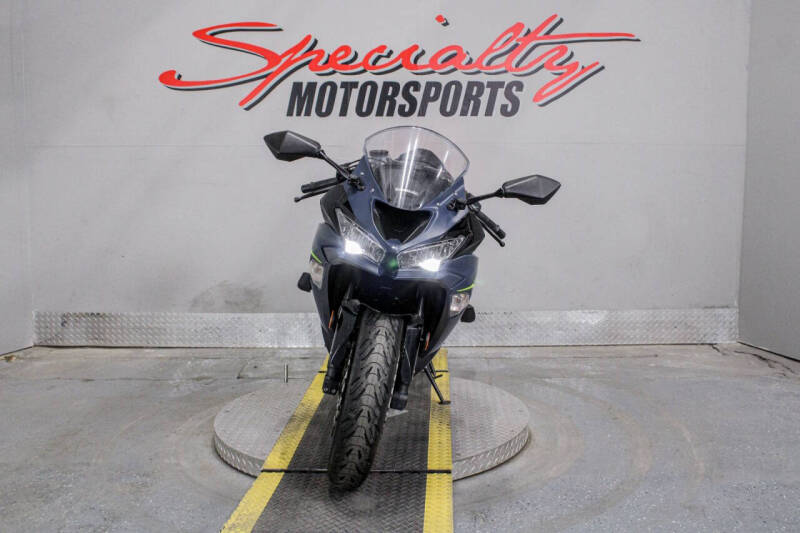 2023 Kawasaki Ninja ZX-6R