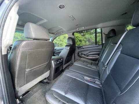 2017 Chevrolet Suburban LT