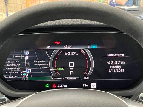 2024 Audi e-tron GT quattro Premium Plus