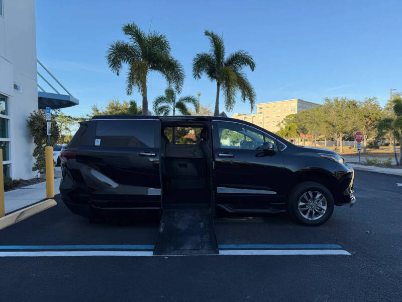 2023 Toyota Sienna