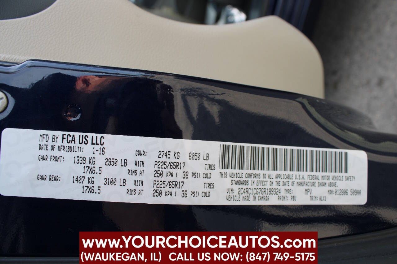 ChryslerTown and Country30