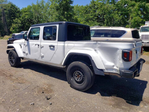 2022 Jeep Gladiator