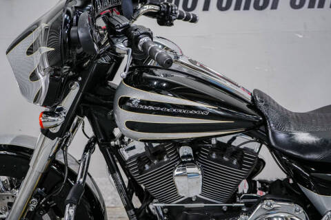 2014 Harley-Davidson Street Glide Special